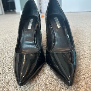 BCBG Generation heels- black patent leather